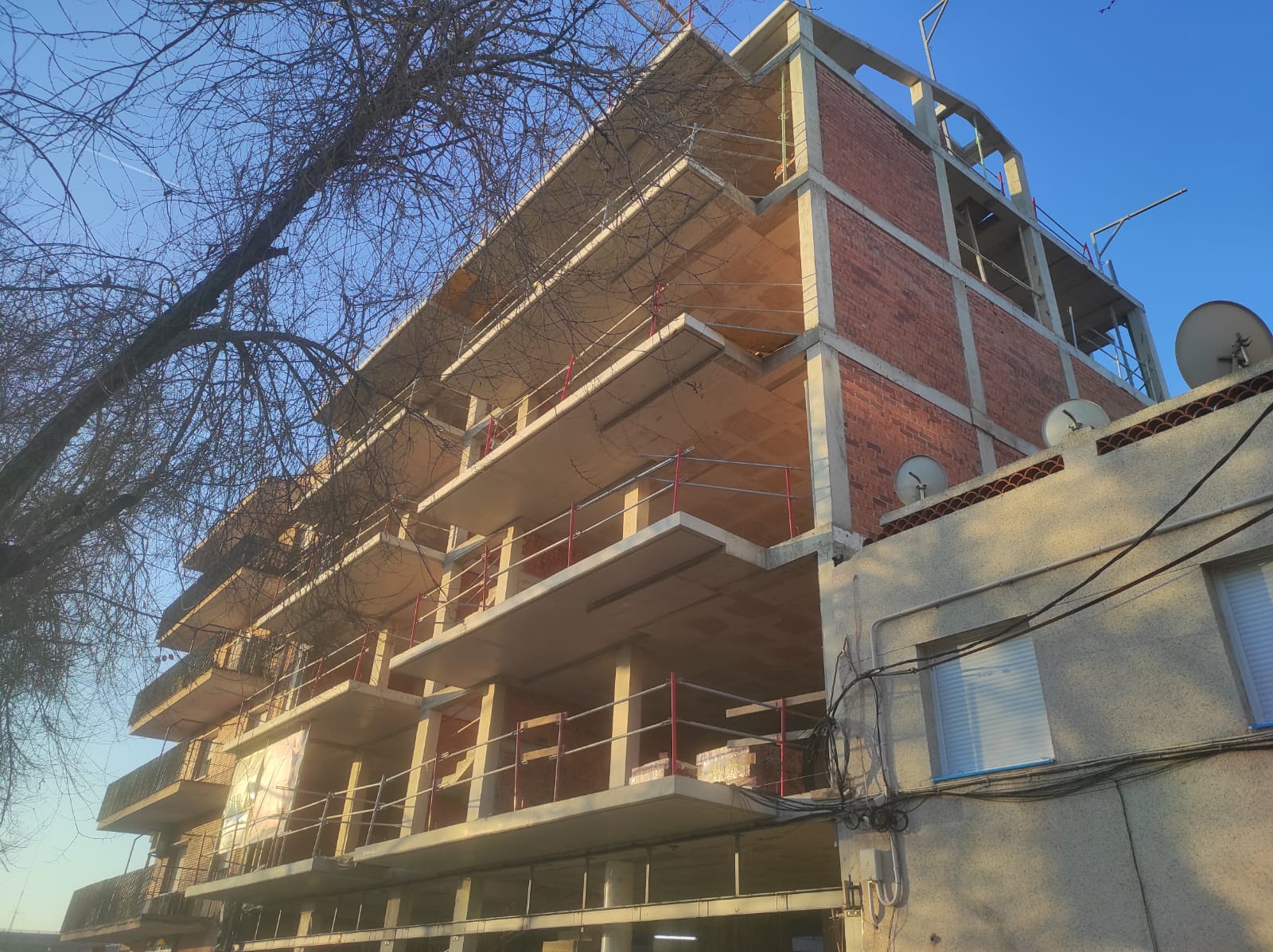 WhatsApp Image 2023-11-08 at 10.59.00 (2)